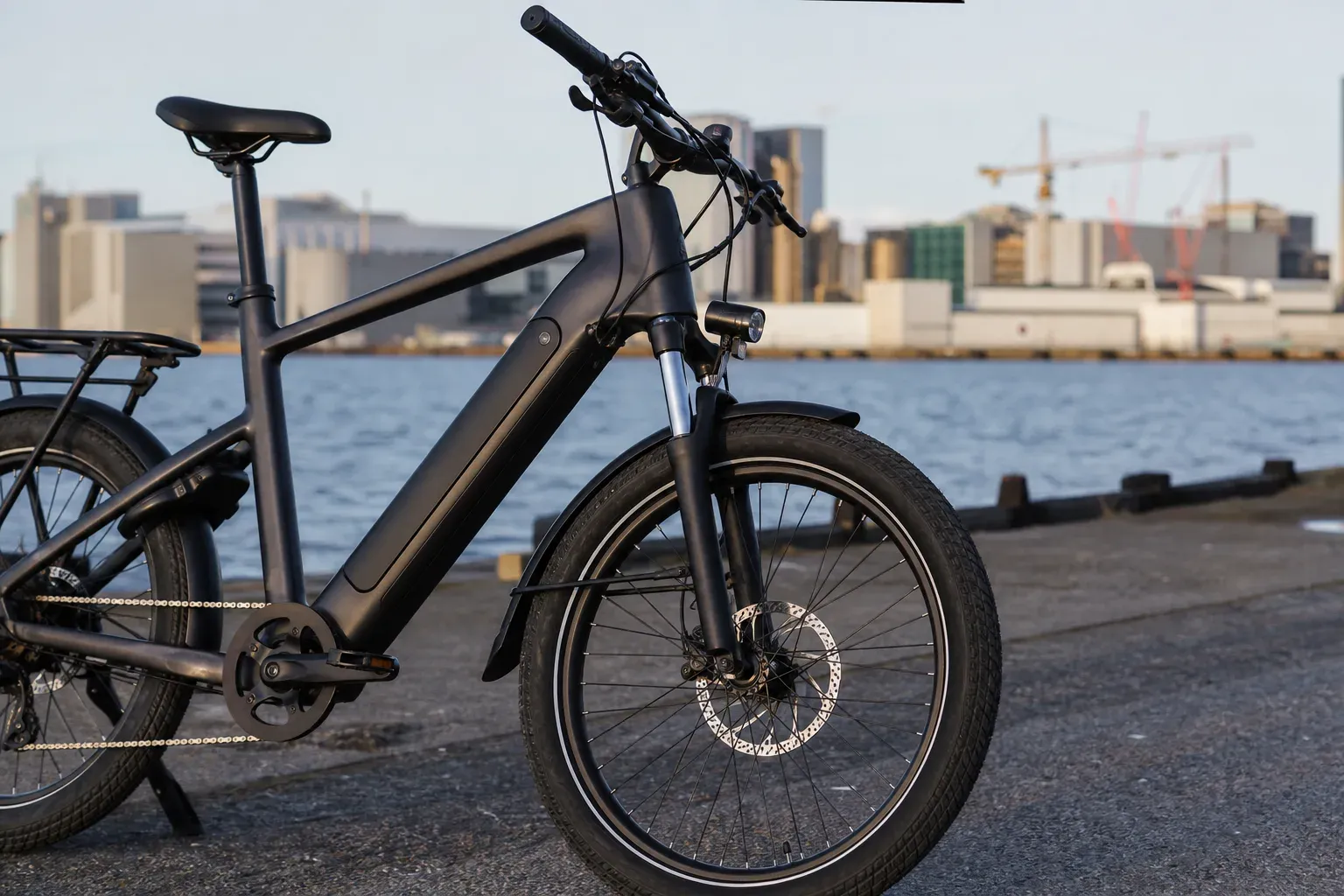 E-bike battery pack mounted in a frame for field fit
